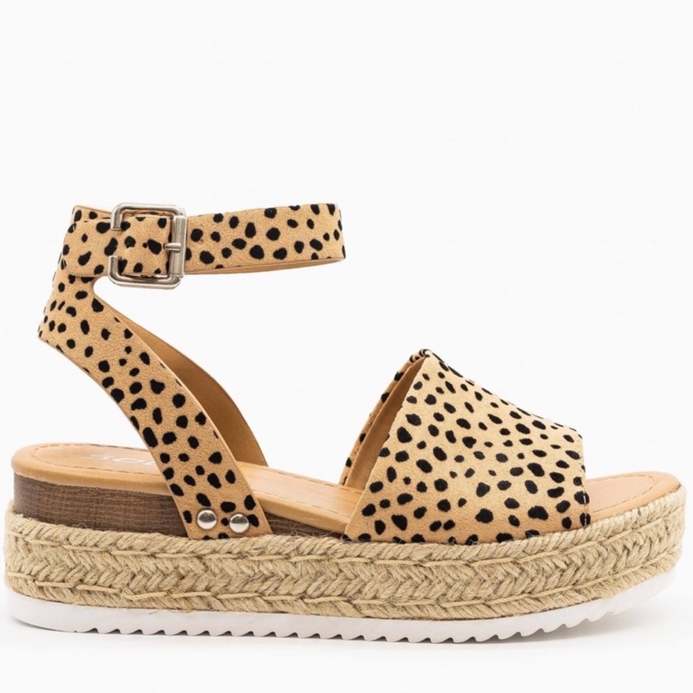 Soda Leopard Cheetah Espadrille Platform Sandals - Picture 4 of 8